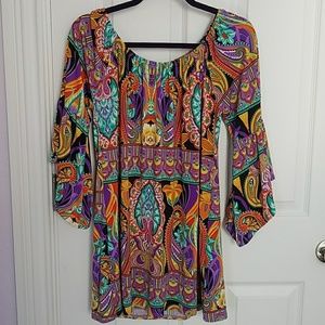 Multi colored flaired arm top Medium